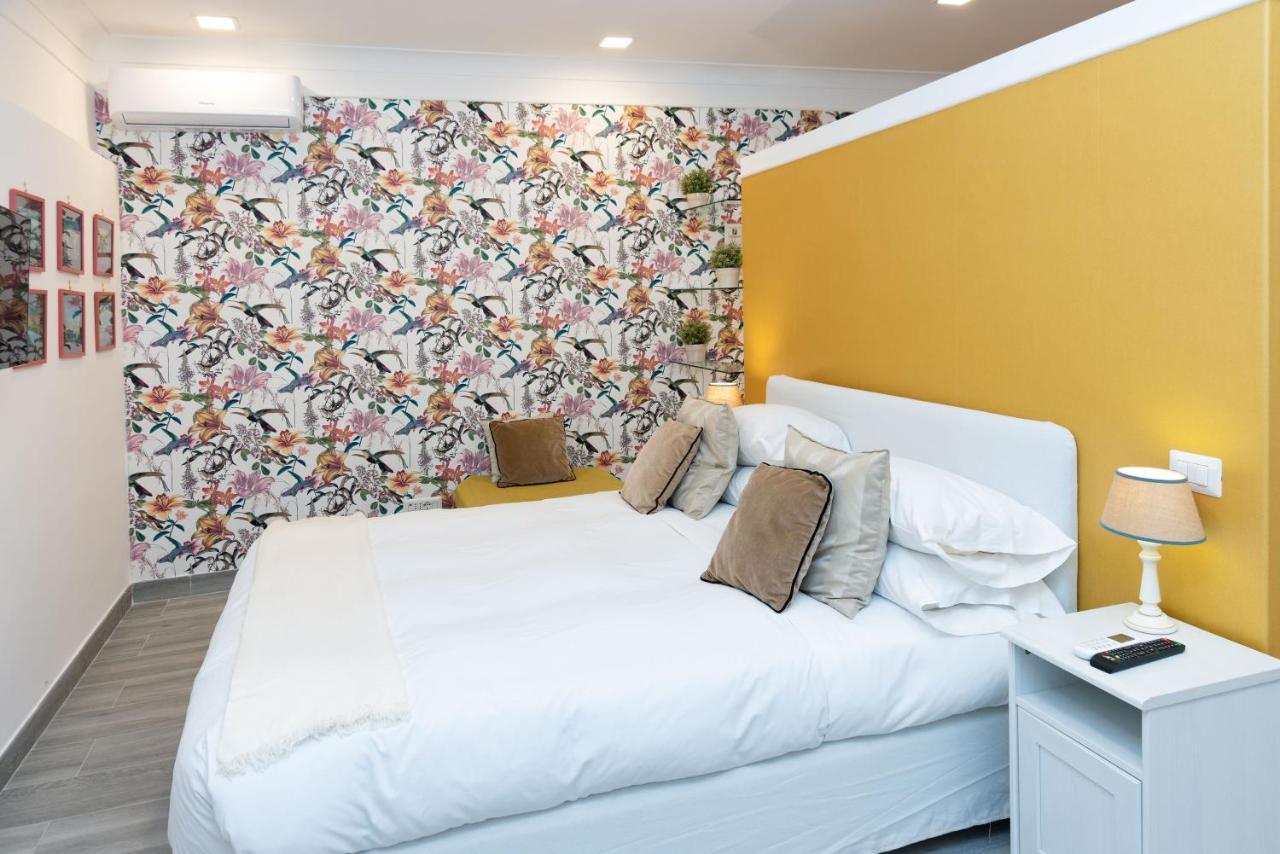 Residenza Echia Apartment Napoli Bagian luar foto